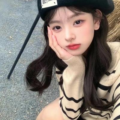 搭秋千的人